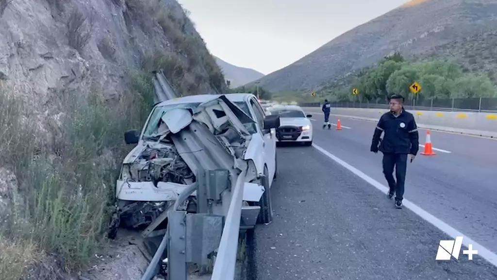 Muere Atravesado por Barra de Contención tras Chocar en Carretera de Coahuila